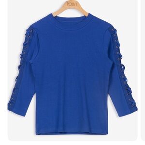 point sleeve detail crewneck NWT